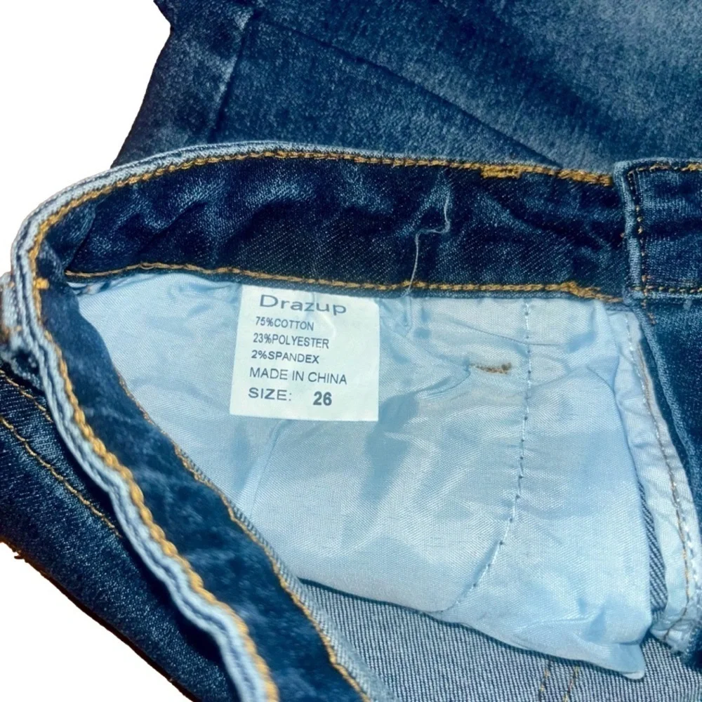 Dark wash boot cut jeans NWT - Picture 3 of 3